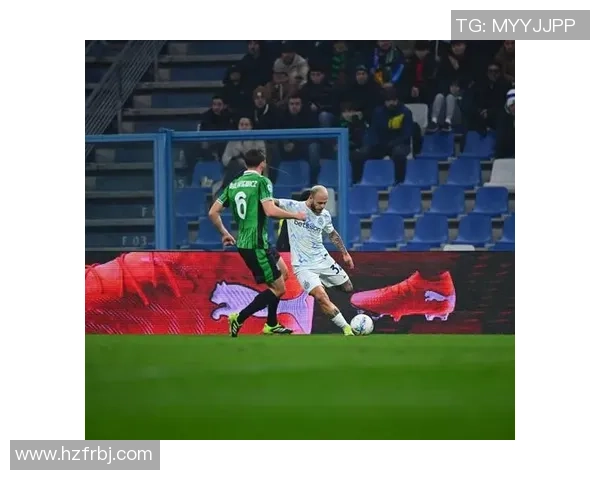 欧联杯曼联大胜波尔图五球逆转全场激情转会传闻引发热议